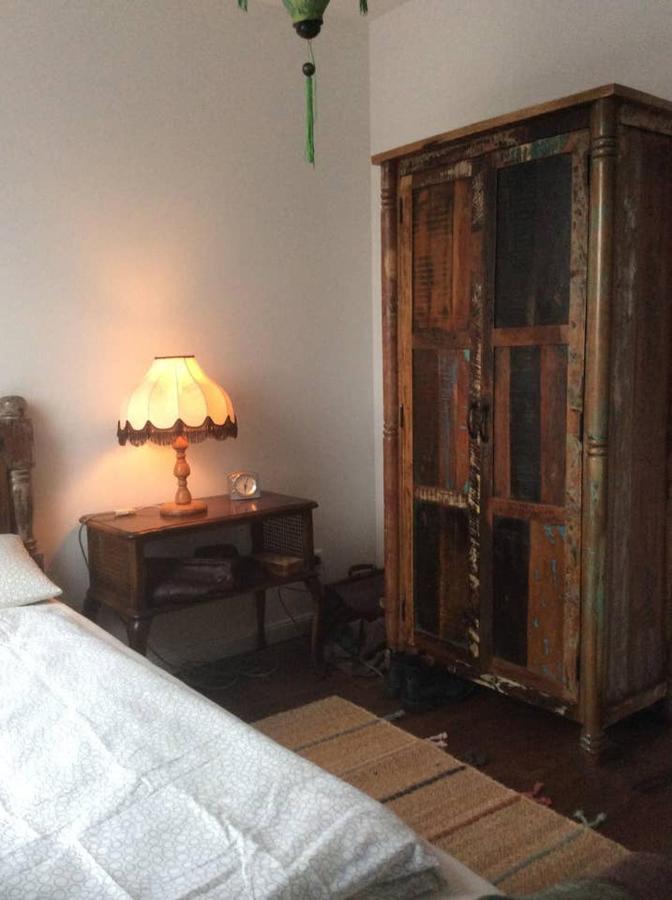 Helle Dachgeschosswohnung für 8 Personen in zentraler Lage Berlín Exterior foto